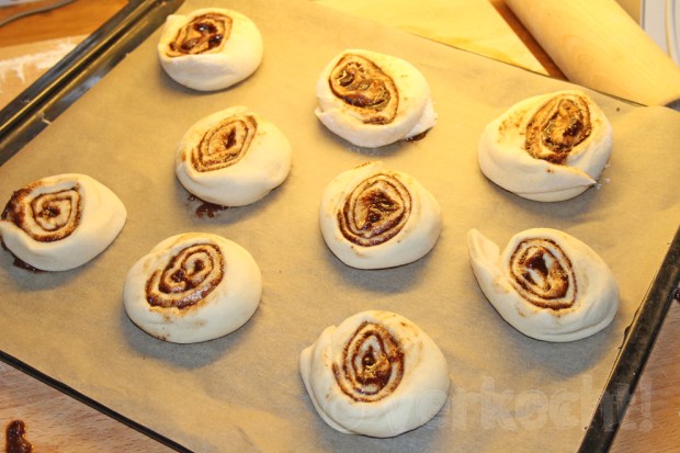 Sauerteigzimtschnecken2